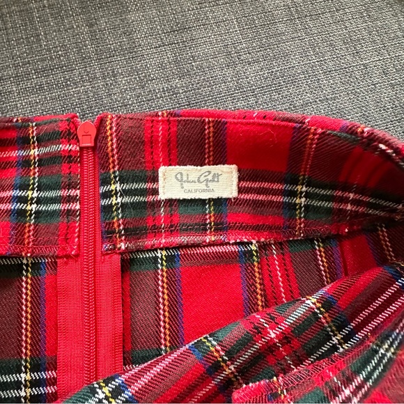 Red Plaid Brandy Melville Cara Skirt - Picture 15 of 15